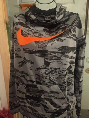 Nike Camo Dry-Fit Hoodie